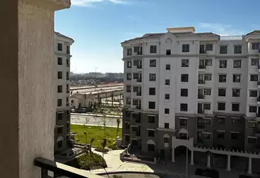 Apartments For rent - 3 rooms - floor 4