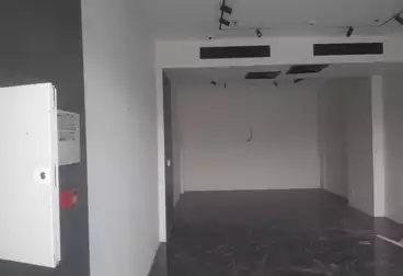 Shops For sale - floor 1