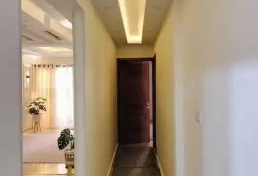 شقق للبيع - 3 غرف - بالدور 4