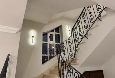 Villas For sale - 4 rooms