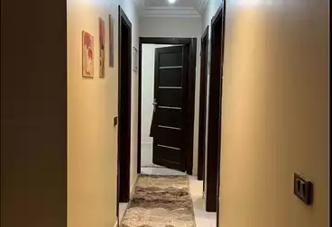 عقارات للبيع - 4 غرف - بالدور 0