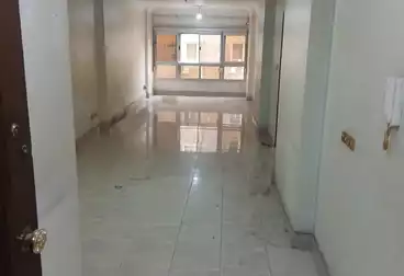 Apartments For rent - 2 rooms - floor 5