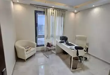 Offices For rent - 3 rooms - floor 4