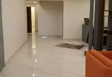 Administrative For rent - 4 rooms - floor 3