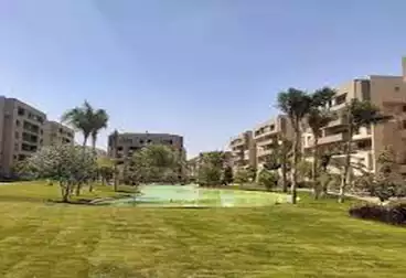 Apartment with Garden For sale - 4 rooms - floor 0