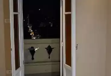 Apartments For sale - 3 rooms - floor 11