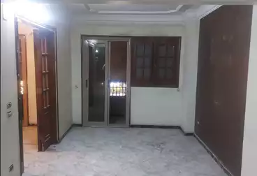 Apartments For sale - 3 rooms - floor 1