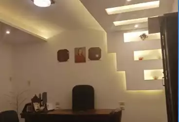 Administrative For sale - 3 rooms - floor 4