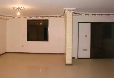 Apartments For rent - 3 rooms - floor 5