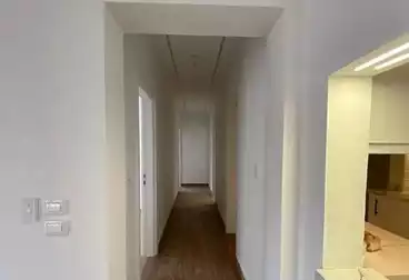 Apartments For rent - 3 rooms - floor 2