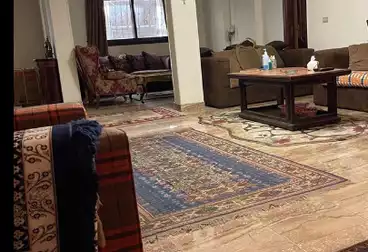 Furnished Apartment For sale - 3 rooms - floor 1