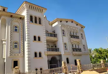 Family House For sale - 13 rooms