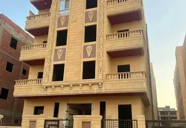 Apartments For sale - 3 rooms - floor 1
