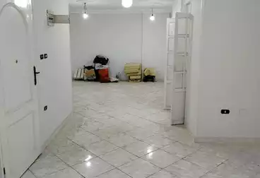 Apartments For sale - 3 rooms - floor 4