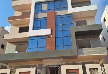Apartments For sale - 3 rooms - floor 2