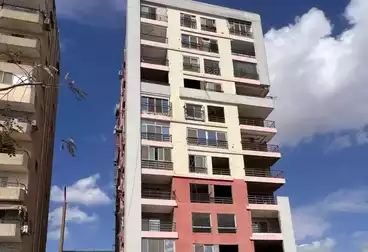 Apartments For sale - 3 rooms - floor 2