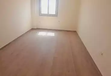 Apartments For rent - 3 rooms - floor 3