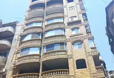 Apartments For sale - 3 rooms - floor 7