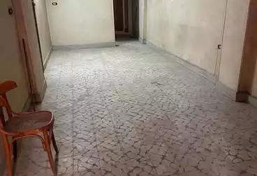 Apartments For sale - 2 rooms - floor 4