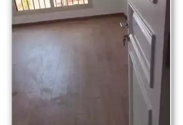 Apartments For sale - 3 rooms - floor 2