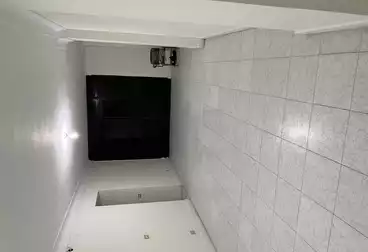 Apartments For sale - 3 rooms - floor 1