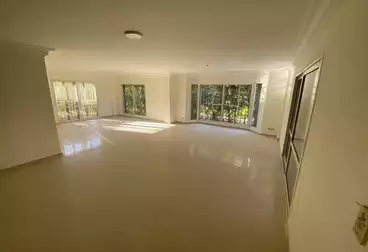 Apartment with Garden For sale - 4 rooms - floor 0