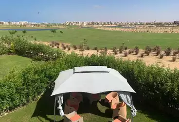 فلل للبيع - 6 غرف