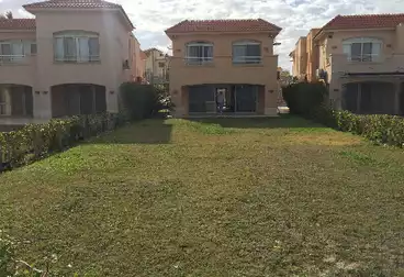 Villas For sale - 5 rooms