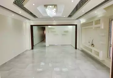 دوبلكس بحديقة للبيع - 3 غرف - بالدور 0