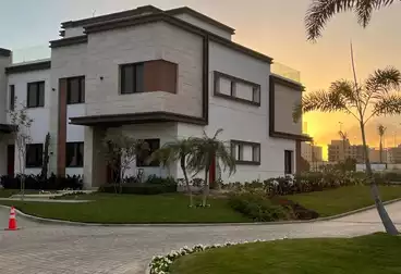 Town House For sale - 4 rooms