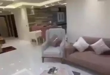 Furnished Apartment For sale - 3 rooms - floor 10
