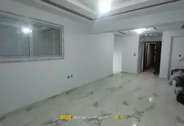 undefined undefined - 2 rooms - floor 4
