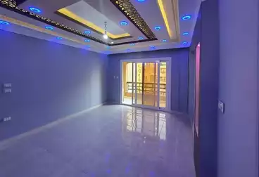 Apartments For sale - 3 rooms - floor 5
