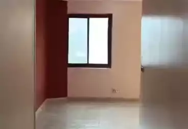 Apartments For sale - 3 rooms - floor 10