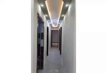 إداري للإيجار
