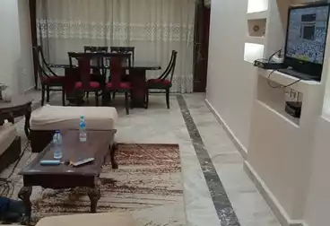 شقق مفروشة للبيع - 3 غرف - بالدور 1