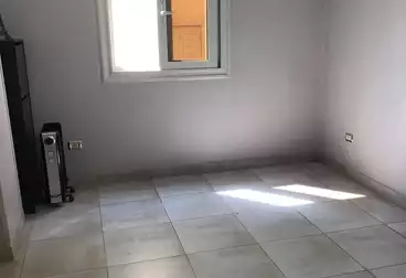Apartments For sale - 3 rooms - floor 1