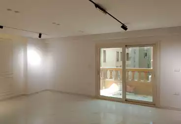 Apartments For sale - 3 rooms - floor 4