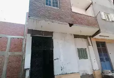 منزل / بيت للبيع - 2 غرف