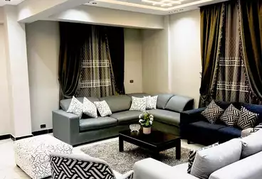 Apartments For sale - 4 rooms - floor 1