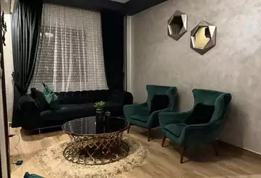 Furnished Apartment For sale - 4 rooms - floor 3