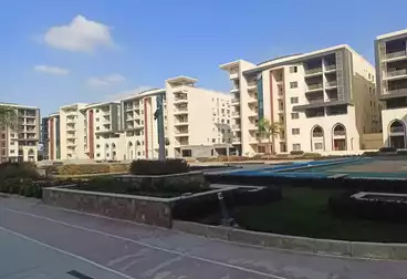 شقق للبيع - 4 غرف - بالدور 2