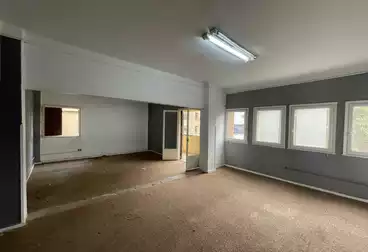 Apartments For sale - 2 rooms - floor 4
