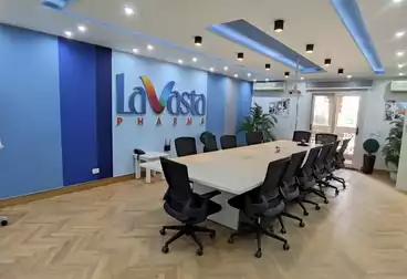 Administrative For rent - 7 rooms - floor 5