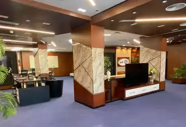 Administrative For rent - 8 rooms - floor 5