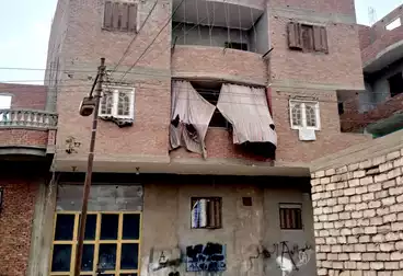 House / Home For sale - 6 rooms