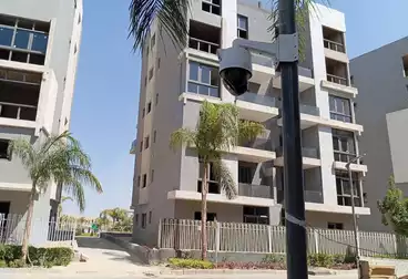 Apartments For sale - 3 rooms - floor 1