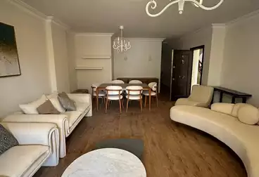 Apartment with Garden For sale - 3 rooms - floor 0