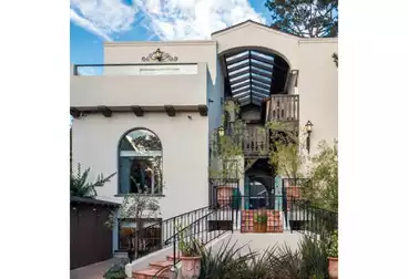 Apartments For sale - 3 rooms - floor 2