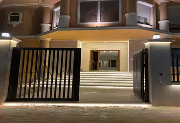 Town House For rent - 6 rooms